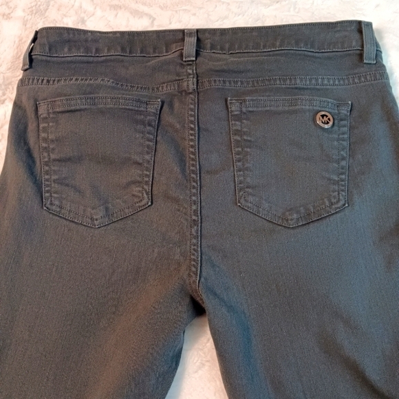 Michael Kors Izzy Dark Charcoal Mid-rise Skinny Denim Jeans Back Pocket Logo 8 - Picture 7 of 14